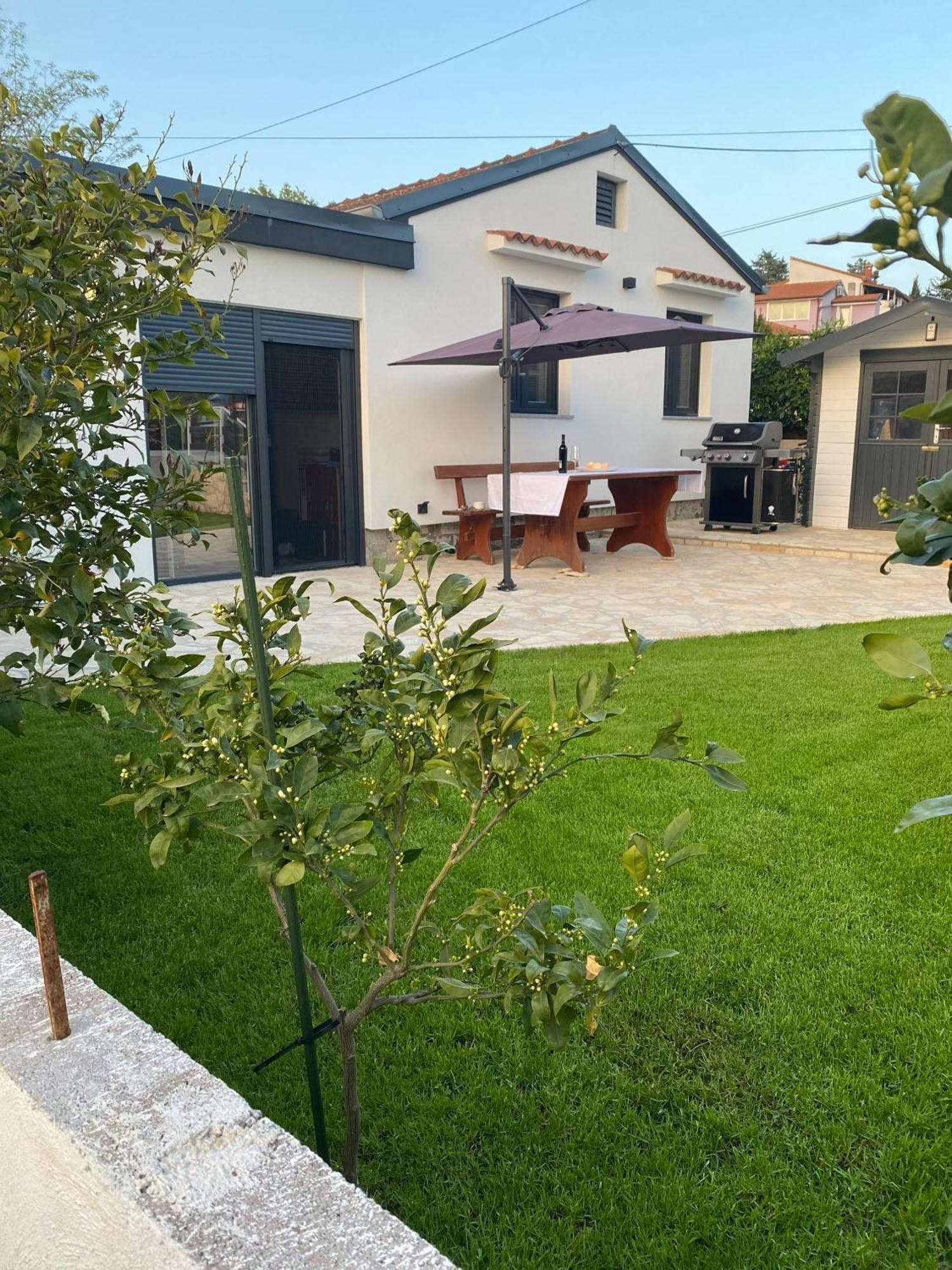 The House Villa Медулин Екстериор снимка